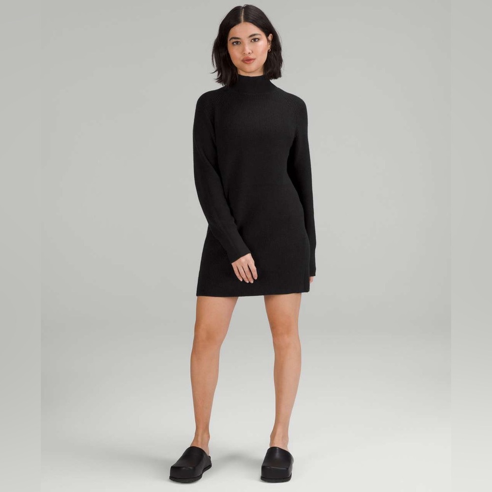 NWOT Lululemon Merino Wool-Blend Knit Dress
In Black size 6 - Picture 2 of 12